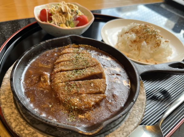 Hiroshima Prefecture, Hatchobori/Noboricho | Sukiyaki Niku Ryori Senmonten Eigo(肉料理専門店 榮互)| Seat Reservation Only