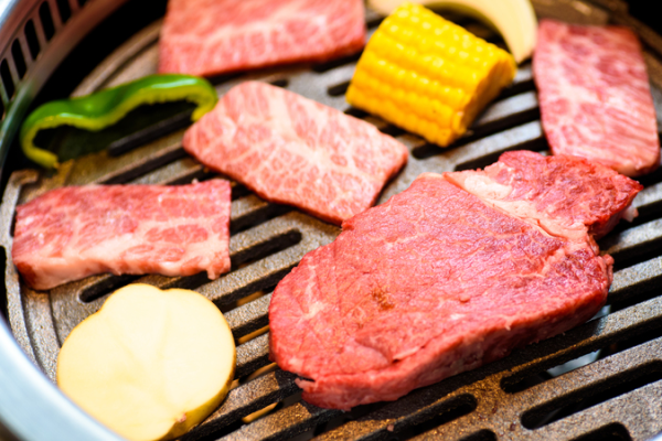 Susukino, Hokkaido | Genghis Khan Yakiniku Minaho Shinkin Gyuu Ittougai(焼き肉 みなほっ しんきん牛一頭買い)| Seat Reservation Only