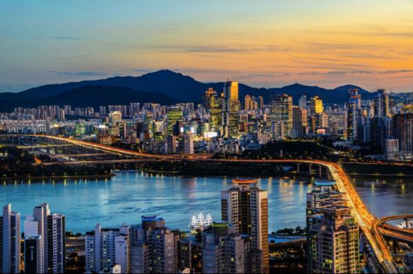 Incheon International Airport pick-up + private private charter car| Incheon airport pick-up + Incheon/Seoul private private charter car two-day tour | South Korea