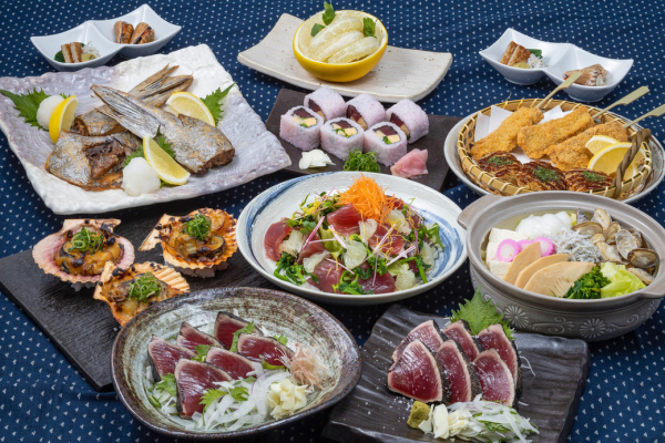 Okayama City, Okayama Prefecture | Seafood Warayaki Katsuo Tataki Myojinmaru(藁焼き鰹たたき 明神丸 岡山本町店)| Seat Reservation Only