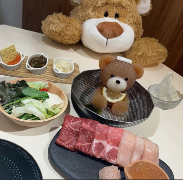 Shibuya, Tokyo | Cafe Hokkaido Menkoi Kumachan Onsen (Shibuya Branch) | Seat Reservation Only