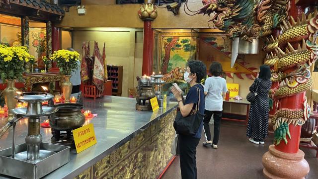 Merit & Wish Making: Yi De Tang Temple Virtual Tour | Bangkok