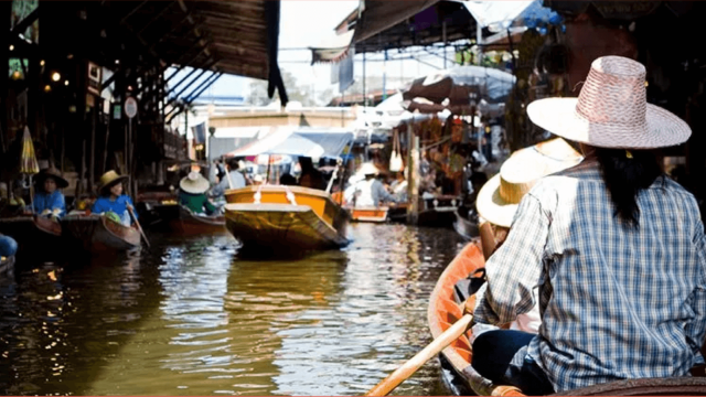 Three-hour  Boat Cruise to Weekend Floating Market | Bangkok