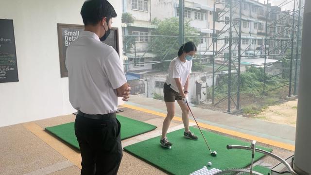 Ultimate Golf Program: Private Class at Rama 3 Driving Range | Bangkok