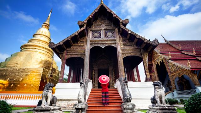 2-Hour Chiang Mai Old City & Temples Walking Tour | Thailand