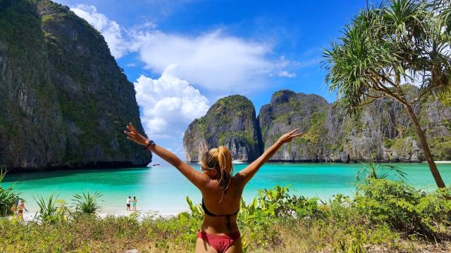 From Krabi: Phi Phi Day Trip with Private Longtail Boat & Transfer | Thailand