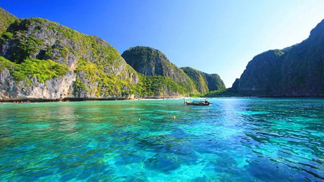 Krabi One Day Trip to Phi Phi Islands by Speedboat | Thailand