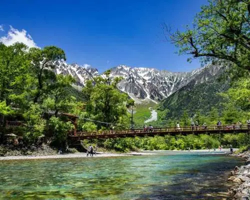 Japan Tateyama Kurobe Alpine Route & Kamikochi 2-Day Tour | Departing from Tokyo (Includes Full Alpine Route Transportation)