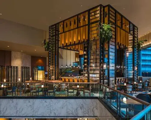 香港萬麗海景酒店 Renaissance Harbour View Hotel Hong Kong｜Mirage Bar & Restaurant｜CANTOMANIA 廣東金曲週五狂熱