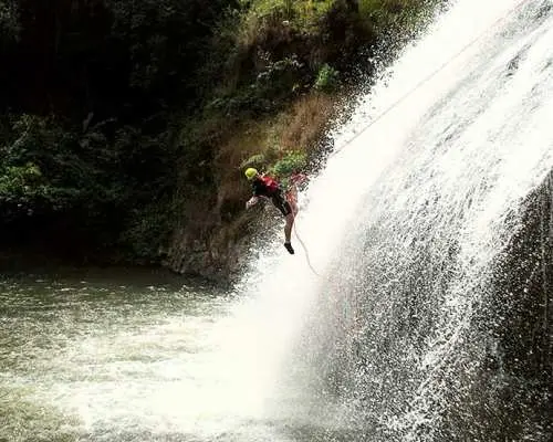 Tour Nửa Ngày Trải Nghiệm Vượt Thác Tại Đà Lạt