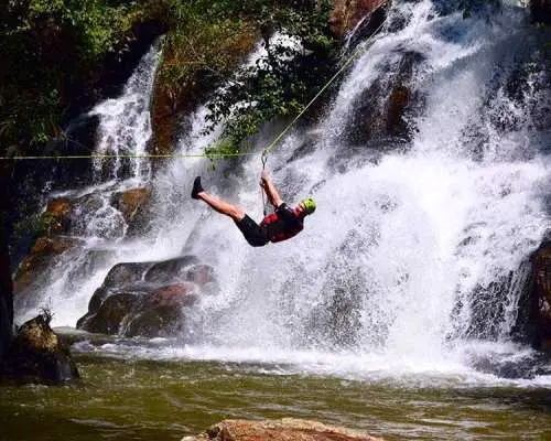 Tour Nửa Ngày Trải Nghiệm Vượt Thác Tại Đà Lạt