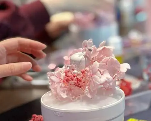 【中環好去處】愛畫室｜乾花香薰燈工作坊｜乾花香薰燈DIY材料包連運費