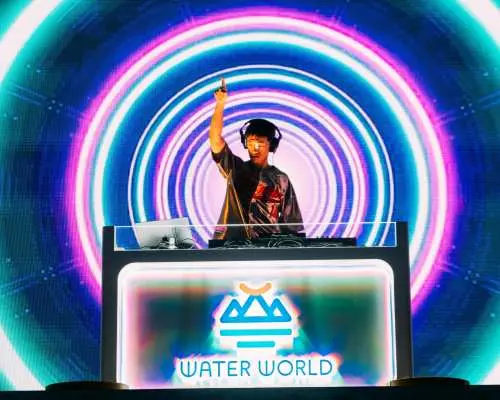 香港海洋公園水上樂園門票優惠  Water World Ocean Park Hong Kong