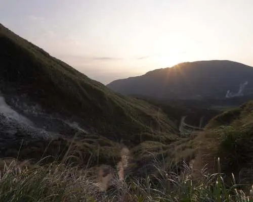【4人成團】北投陽明山｜竹子湖海芋季＆繡球花季＆金針花季＆小油坑＆冷水坑｜台北出發