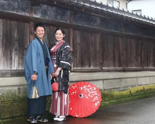 【石川・金沢】着物レンタル｜当日返却＆人力車で観光！ひがし茶屋街周辺45分コース