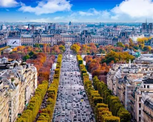 Special offer｜[Exclusive Private charter car] Customized private charter car one-day tour of the Eiffel Tower, Arc de Triomphe, Champs Elysées, and Notre Dame in Paris, France with a Chinese-speaking driver