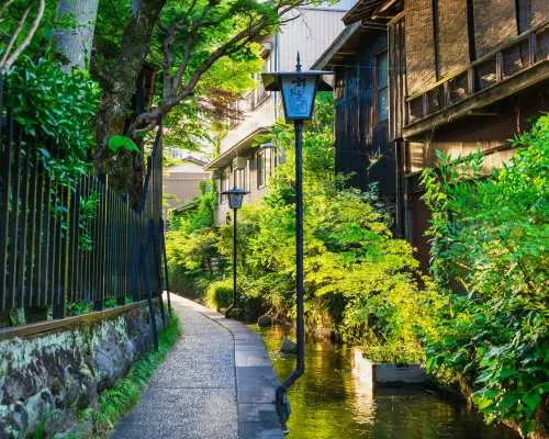 1-Day Bus Tour from Nagoya: Gujo Hachiman, Hida Takayama & Shirakawa-go