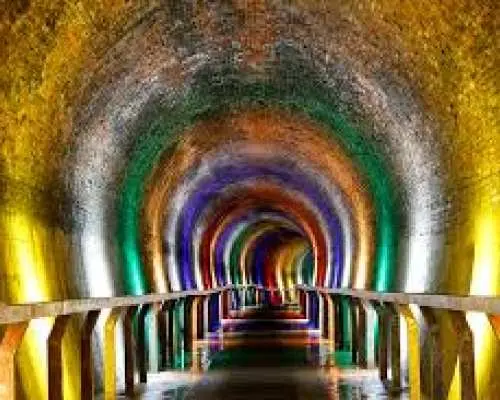 [Private Attractions] Miaoli Chartered One-Day Tour: Wugayan Bamboo Forest Tunnel, Green Leaf Ark, Valley of the Gods, Zhuolan Grand Canyon & Old Cross-Hong Kong Tunnel (Departing from Taipei) | Taiwan