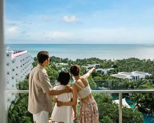 【越南】富國島6天5夜套票｜機票及2晚Wyndham Grand Phu Quoc富國島溫德姆至尊酒店住宿及3晚 Premier Residences 富國島翡翠灣高級公寓住宿｜送機場接送服務、每日酒店自助早餐及酒店交通接送(12小時包車)｜越捷航空來回機票（含20kg託運行李）