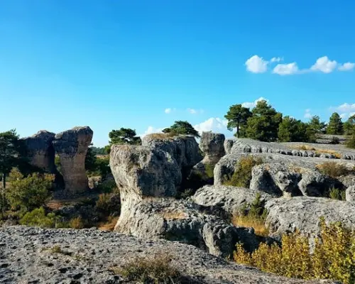 从马德里出发的昆卡自然和城市之旅