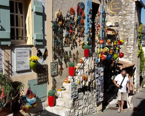 Tour du lịch riêng Riviera của Pháp trên xe cổ từ Cannes