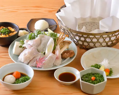 东京新桥/汐留 | 居酒屋 玄品银座河豚蟹料理（玄品银座新桥河豚、鳗鱼、螃蟹料理）|仅座位预定