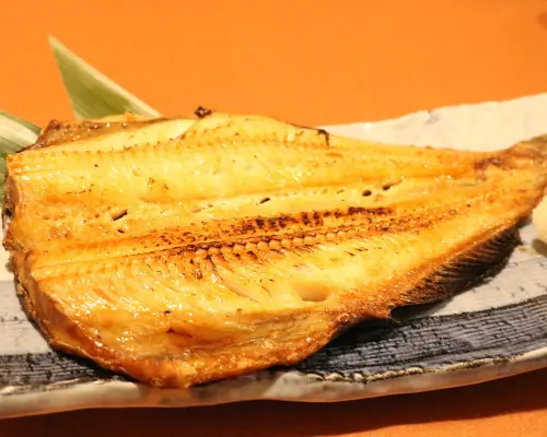 东京上野、御徒町、汤岛 | 上野御登鱼鱼餐厅（Oden to Osakana Masuda） |仅座位预订