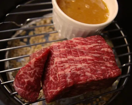 东京三轩茶屋 | Wine Bar Kunsei 201 Goshitsu（吸烟室 201） |仅座位预定