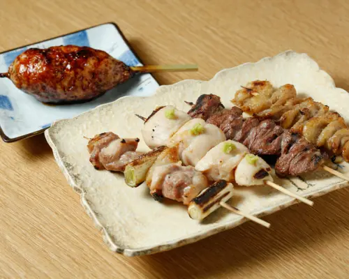 东京新宿 | 鸡肉料理Koyoi Sumibiyaki To Shunsai（KOYOI 炭火焼と旬菜）|仅座位预定