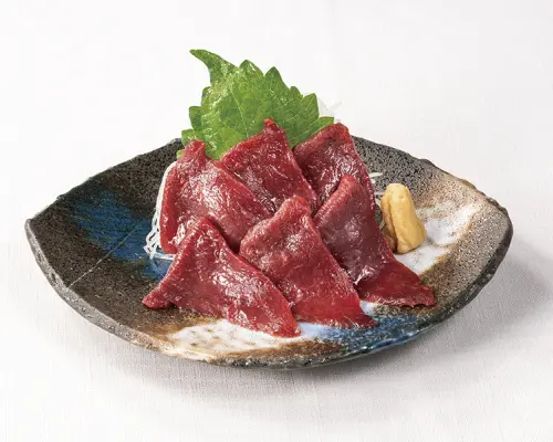 Shinjuku, Tokyo | Kushiyaki Tengu Sakaba（テング酒場 新宿南口店） |