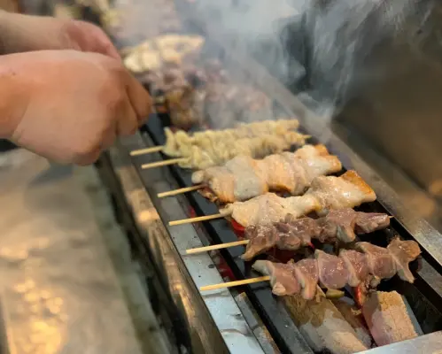 东京船堀筱崎 | 烤肉炭火烧鸟水江店（炭烤烧鸟水江店）|仅座位预訂