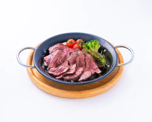 Okinawa Prefecture Miyakojima, Irabujima, Taramajima | Okinawan cuisine Sanshin LIVE to Shima Taiken no Mise Super Star（三線LIVEと島体験の店 SUPER STAR）| Seat Reservation Only