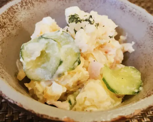 Quận Fukuoka, Thành phố Nakama, Bờ biển Hibikinada Nhà Chỉ đặt chỗ Tori |