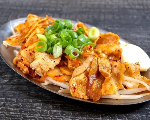 Osaka Prefecture Namba, Nihonbashi, Dotonbori | Okonomiyaki yakisoba konamontarou（お好み焼き 焼きそば 粉もん太郎 難波千日前店）| Seat Reservation Only