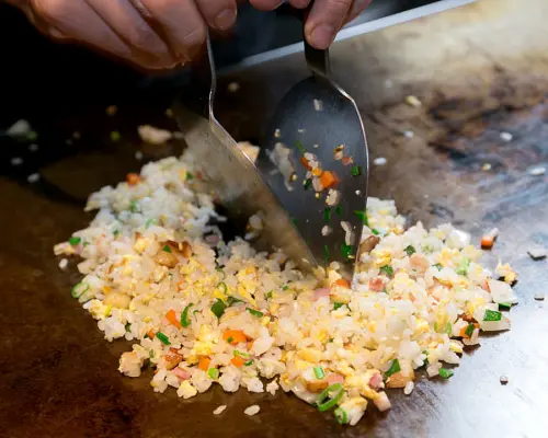 Osaka Prefecture Namba, Nihonbashi, Dotonbori | Izakaya Teppan Jinja（鉄板神社 難波南海通り店）| Seat Reservation Only