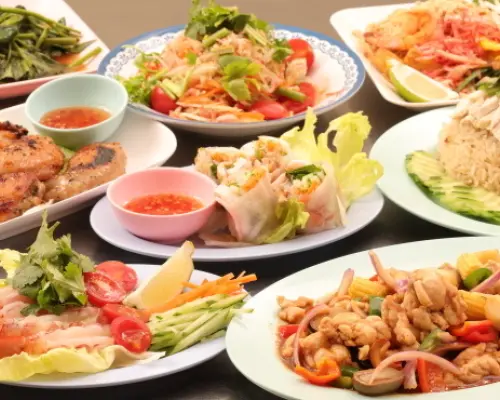 Toyonaka, Osaka | Curry THAI KICK（タイ キック）| Seat Reservation Only