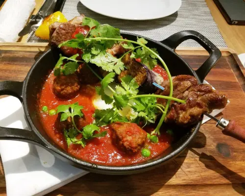 愛知縣、名古屋站週邊 | 中東美食The Living Room with SKY BAR（The Living Room with SKY BAR）|僅座位預定
