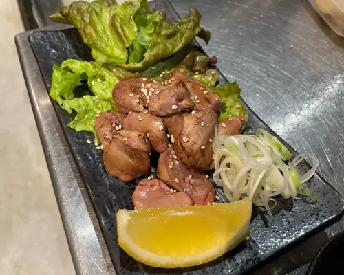 爱知县、名古屋站周边｜海鲜Sumibi Yakitori Gomame（炭火やきとり ゴマメ）｜仅座位预定