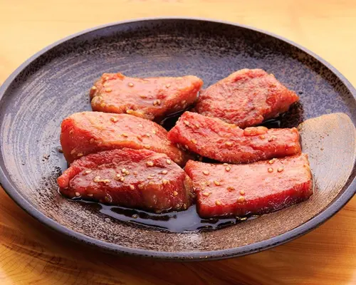 아이치현 오스, 가나야마, 쓰루마이 | 야키니쿠 Yakiniku Tomiya（焼肉 富や）| 좌석 예약 전용
