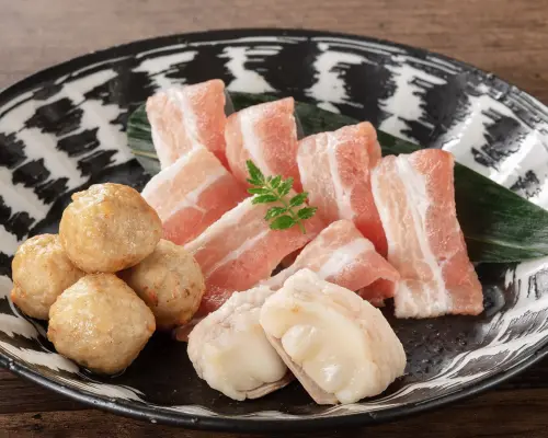 Saitama Prefecture Misato/Yoshikawa area | Nabe Aka kara（赤から 三郷店）| Seat Reservation Only