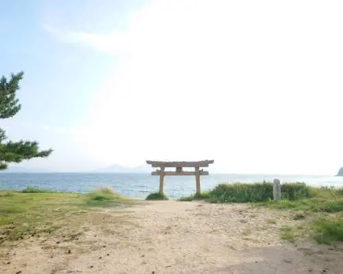 日本香川｜直島一日遊｜搭乘私人計程車優雅地欣賞藝術｜中文導遊同行
