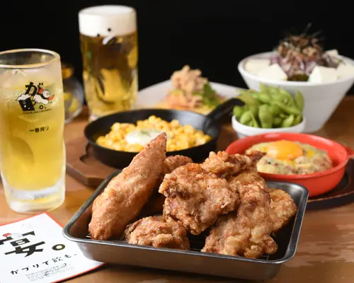 Jimbocho/Suidobashi, Tokyo | Quán bar thể thao Gaburi Chicken (chi nhánh Suidobashi) |
