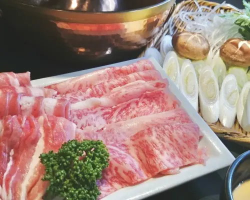 Kanagawa Prefecture, Motomachi, Chinatown, Ishikawacho | Sukiyaki Nikuya no Nikuryori Mizumura (Meat Shop's Meat Dishes Mizumura) | Seat Reservation Only