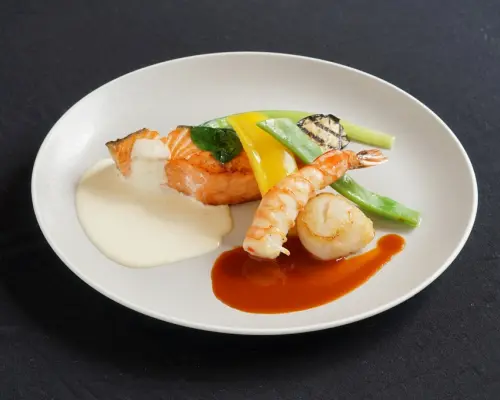 Tsuchiura/Kasumigaura, Ibaraki Prefecture | Sky lounge Voyageur（スカイラウンジ ヴォジュール）| Seat Reservation Only