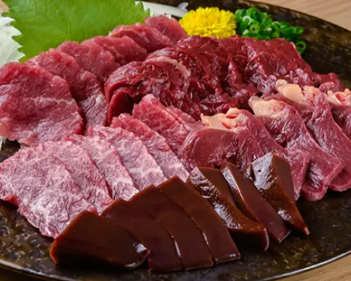 Akasaka, Yakuin, Hirao area, Fukuoka Prefecture | Basashi Senmon Ten Takechan (Horse Sashimi Specialty Restaurant Takechan Shirokane) | Seat Reservation Only
