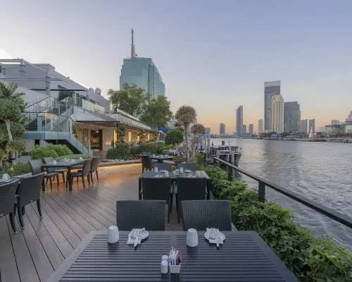 Feast At Royal Orchid Sheraton Riverside Hotel Bangkok|曼谷