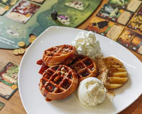 มอร์ แดน อะ เกม คาเฟ่ | กรุงเทพมหานคร