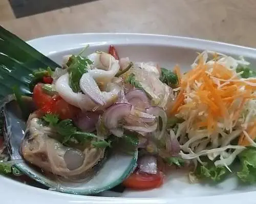 Window on Karon Cafe (Phuket) | 푸켓