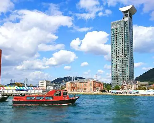 日本北九州唐户市场门司港小仓城涌浪巴士之旅（收费Wi-Fi）