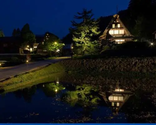 名古屋出发，五箇山相仓村亮灯之旅和白川乡 2 日游